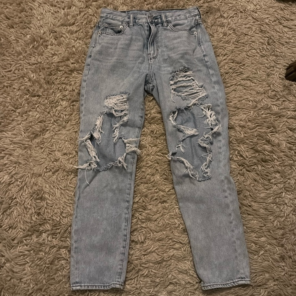American Eagle Mom Jeans